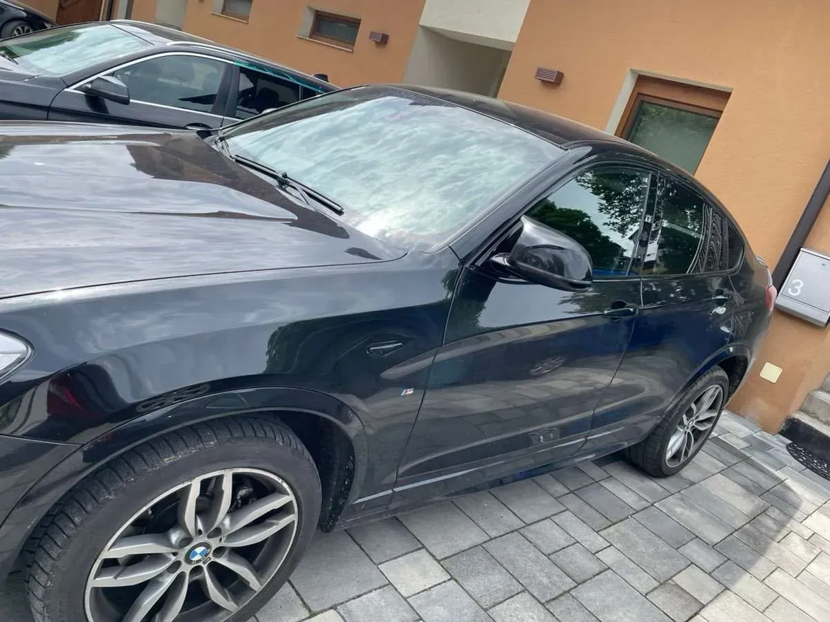 BMW X4 2015 photo 2