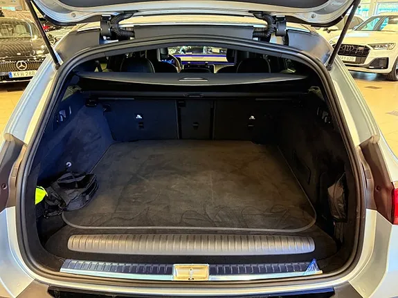 Mercedes-Benz E300 De 2026 photo 5