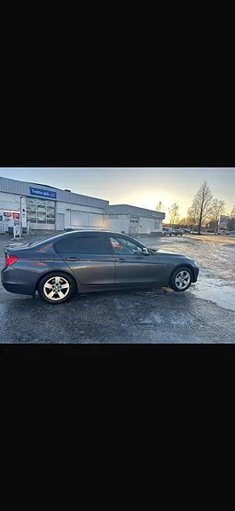BMW 320D 2012 photo 2