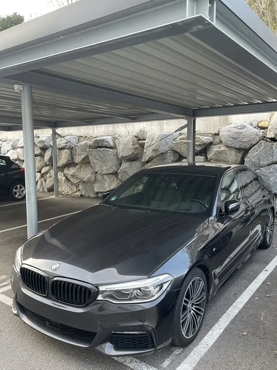 BMW 5 Series 2018 photo 3