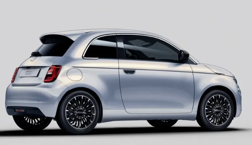 Fiat 500E photo 2