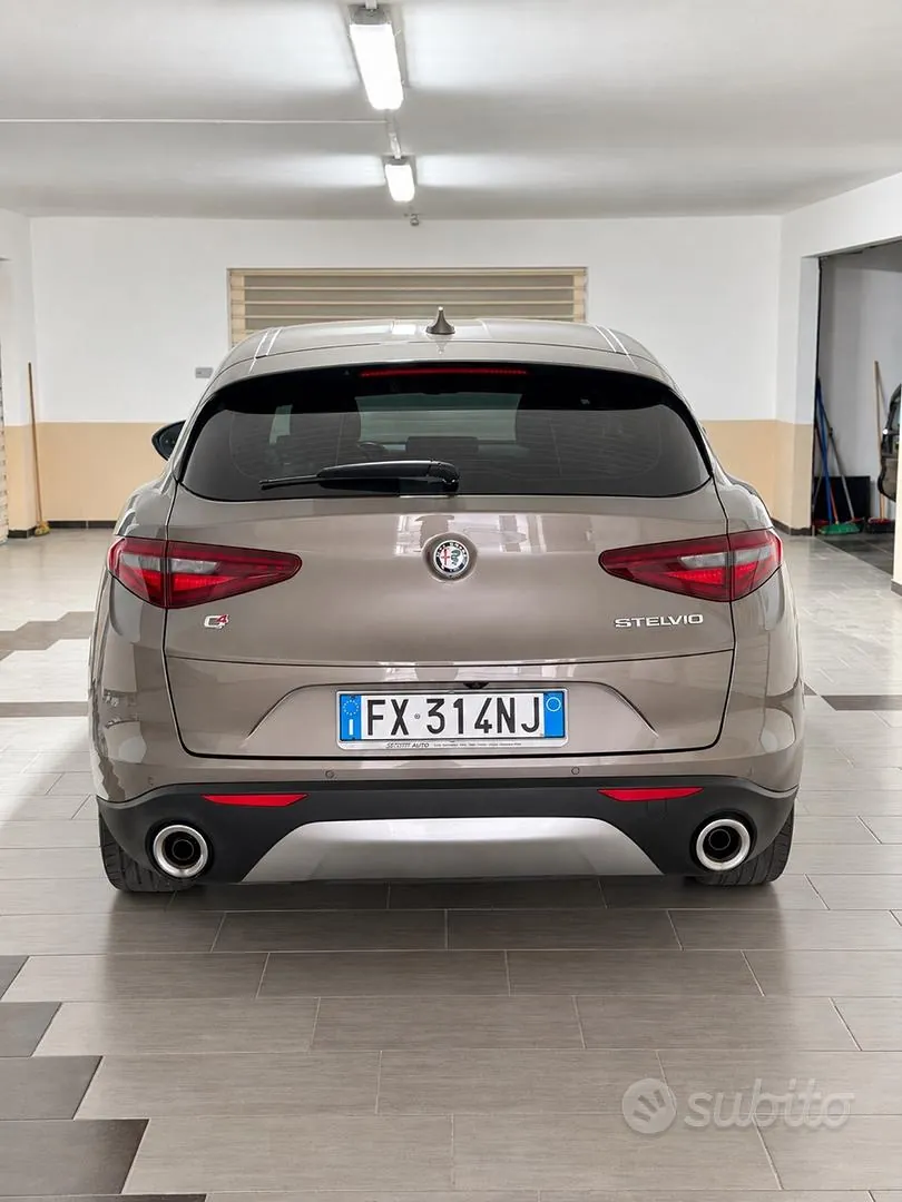 Alfa Romeo Stelvio 2019 photo 3