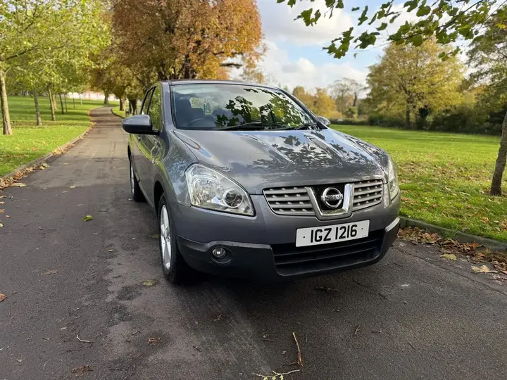 Nissan Qashqai 2009 photo 2