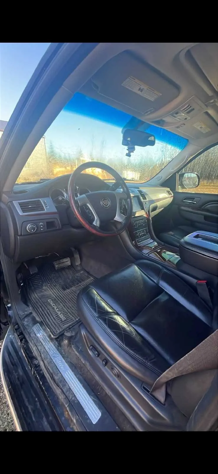 Cadillac Escalade 2012 photo 4