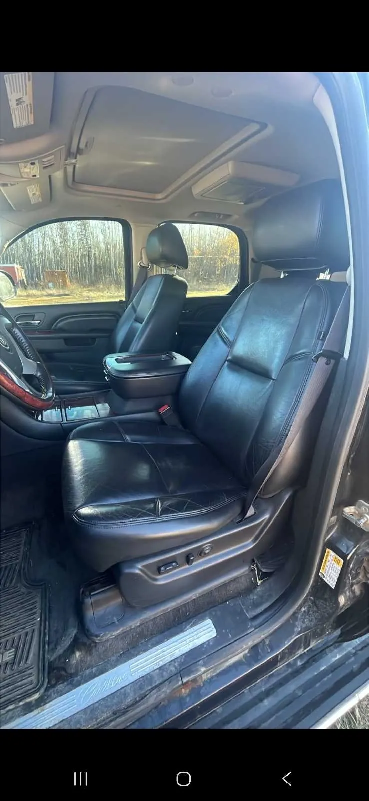 Cadillac Escalade 2012 photo 3