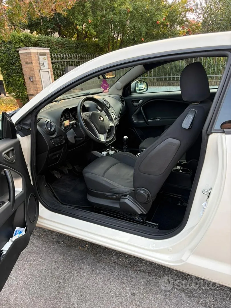 Alfa Romeo Mito 2014 photo 2