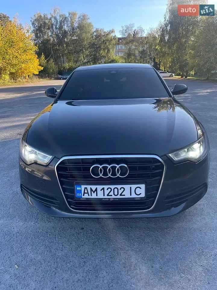 Audi A6 2013 photo 2