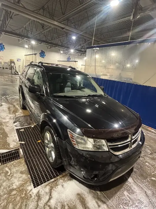 Dodge Journey 2012 photo 2
