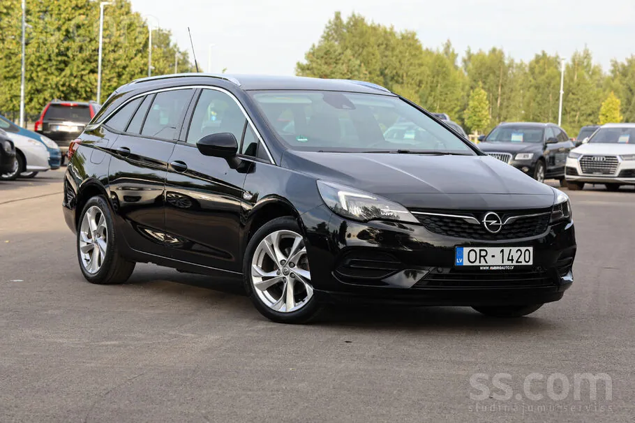 Opel Astra 2021 photo 3