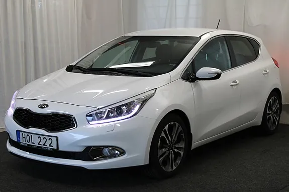 Kia Ceed 2015 photo 4