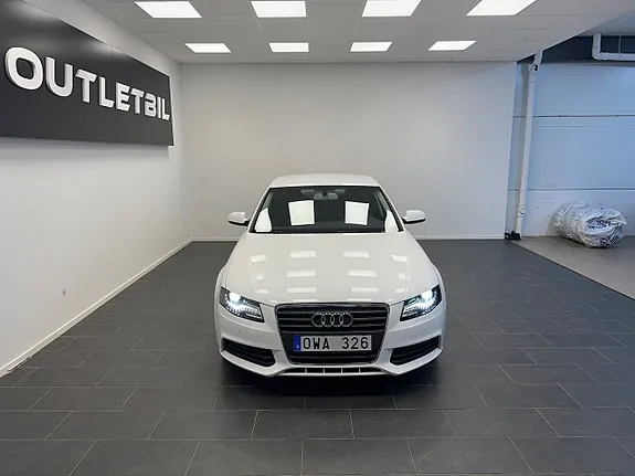 Audi A4 2010 photo 5