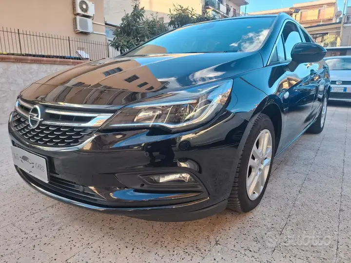 Opel Astra 2017 photo 2