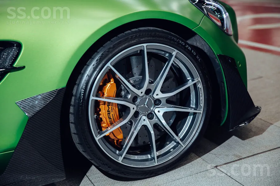 Mercedes-Benz Amg Gt R 2018 photo 5