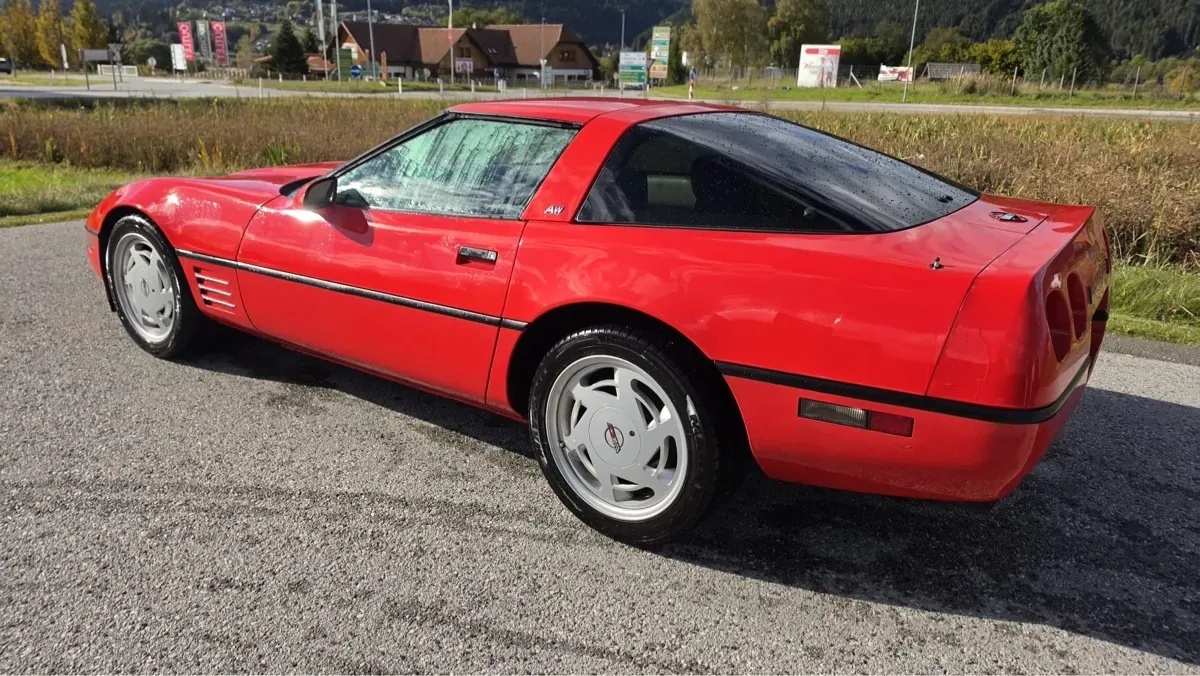 Chevrolet Corvette 1993 photo 2