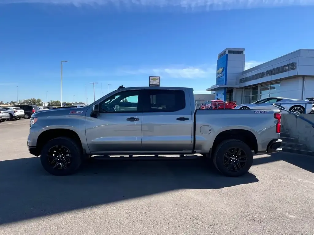 Chevrolet Silverado 1500 2026 photo 2