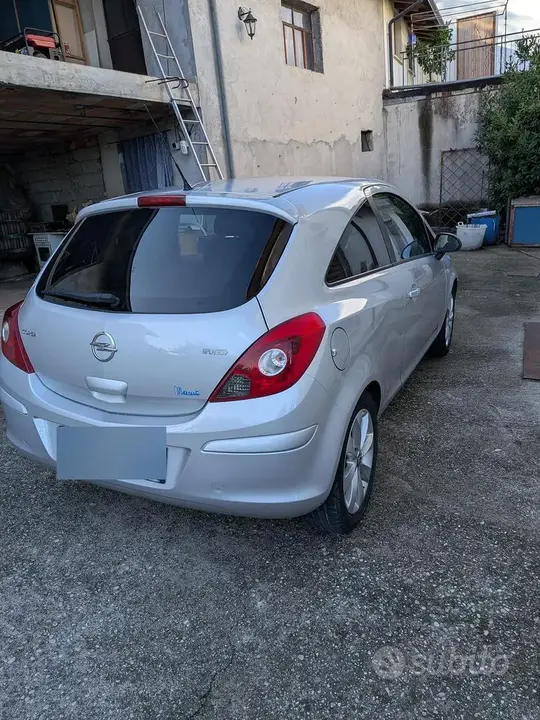 Opel Corsa 2013 photo 3
