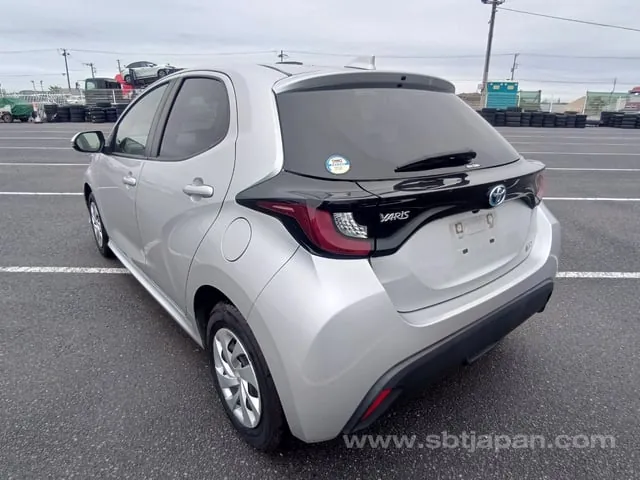Toyota Yaris 2021 photo 3