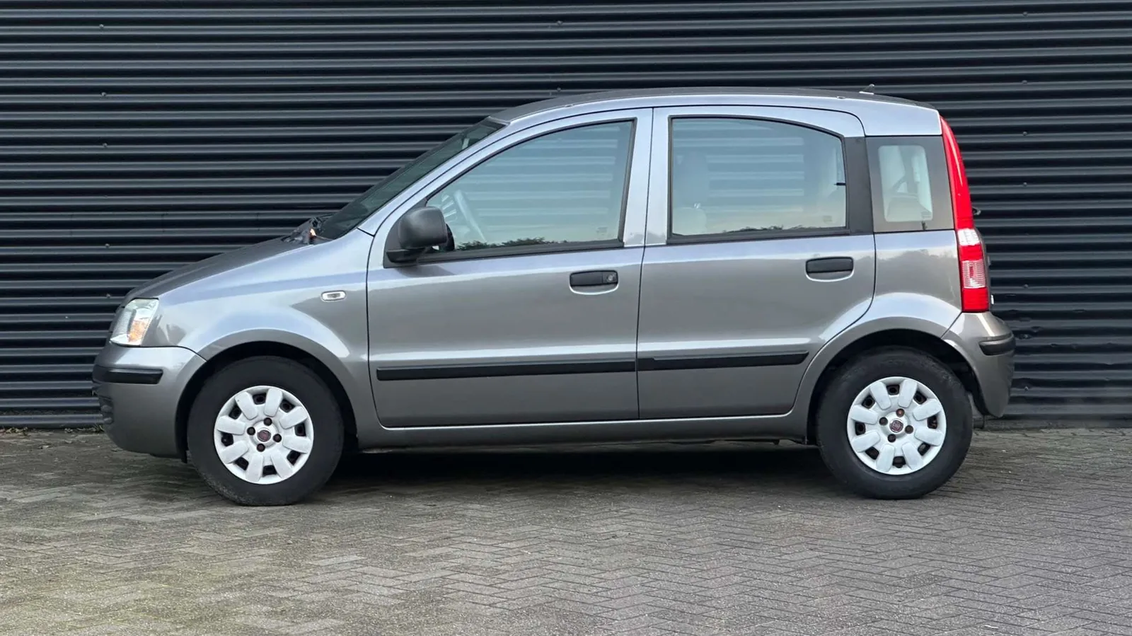 Fiat Panda 2010 photo 5