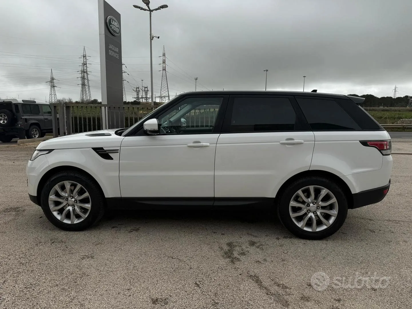 Land Rover Range Rover Sport 2016 photo 3