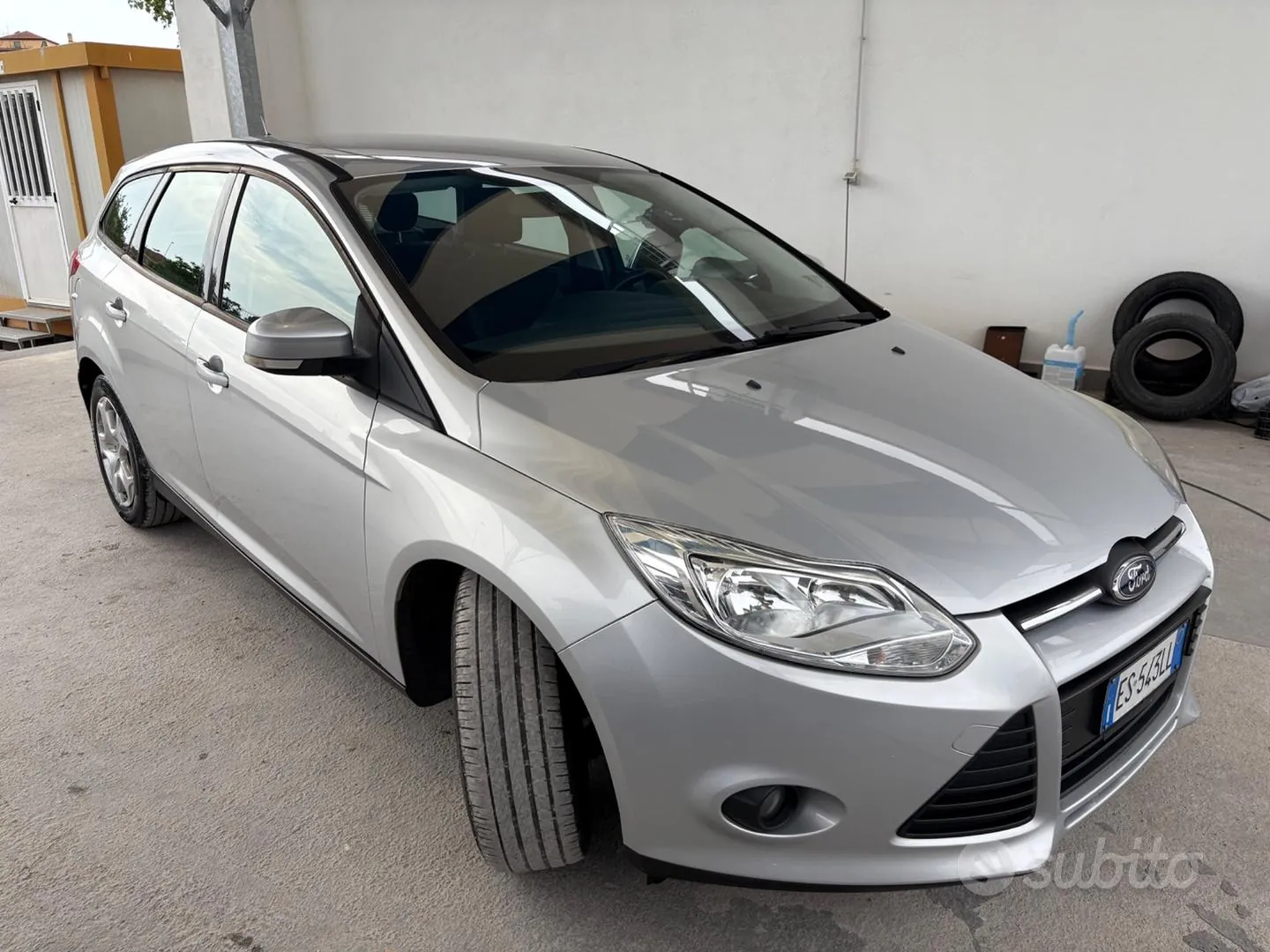 Ford Focus 2013 photo 2