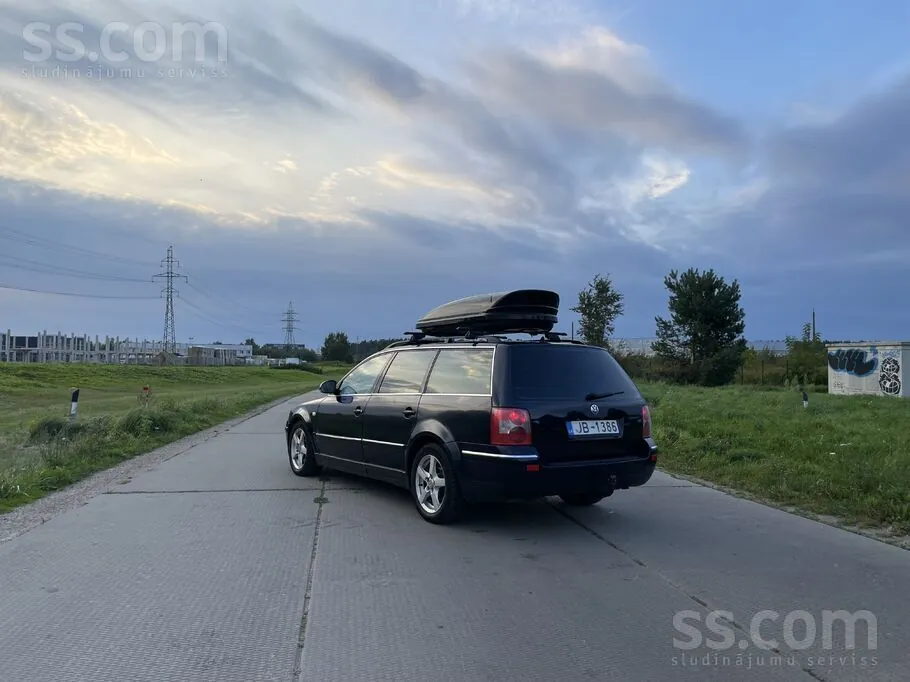 Volkswagen Passat 2003 photo 3