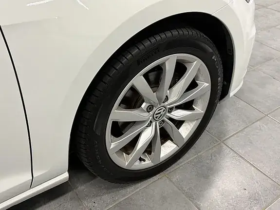 Volkswagen Golf I 2018 photo 3