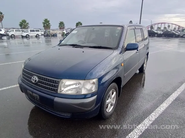 Toyota Probox 2013 photo 2