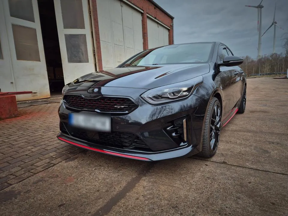 Kia Proceed
