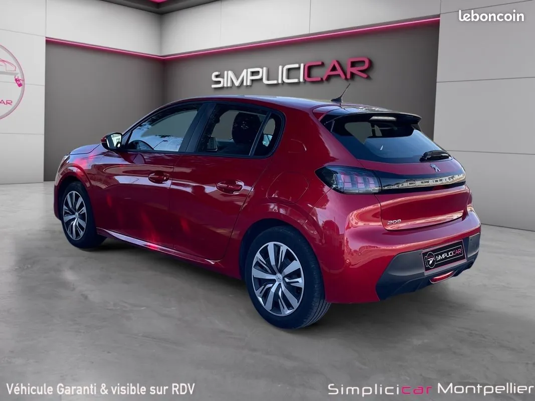 Peugeot 208 2020 photo 3