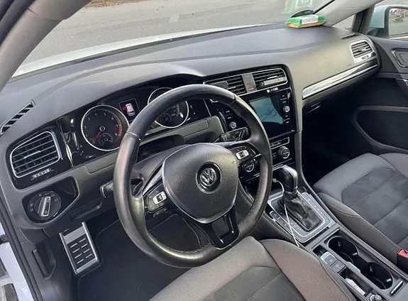 Volkswagen Golf Vii