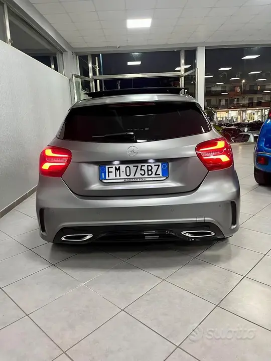 Mercedes-Benz A 180 2017 photo 5