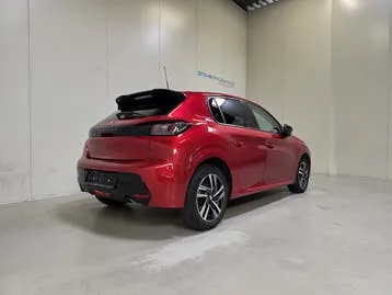 Peugeot 208 2024 photo 3