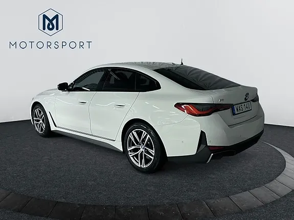 BMW I4 2024 photo 5