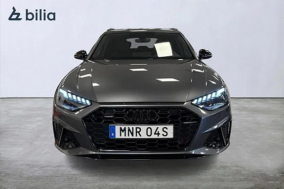 Audi A4 2025 photo 5