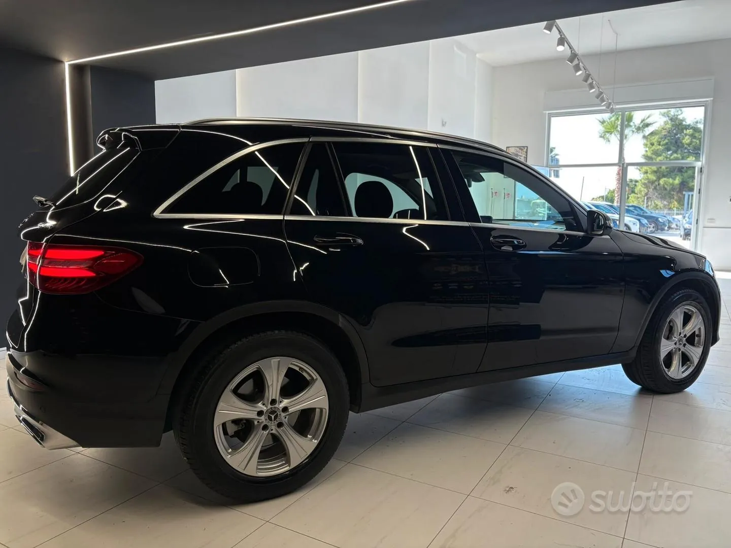 Mercedes-Benz Glc 2017 photo 5