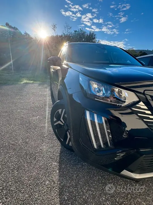 Peugeot 2008 2024 photo 2