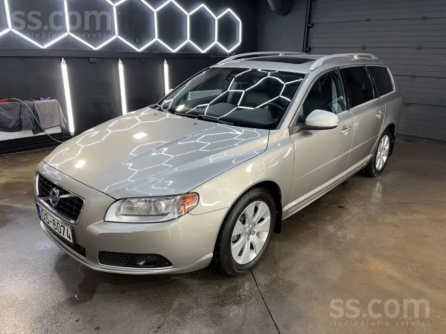 Volvo V70