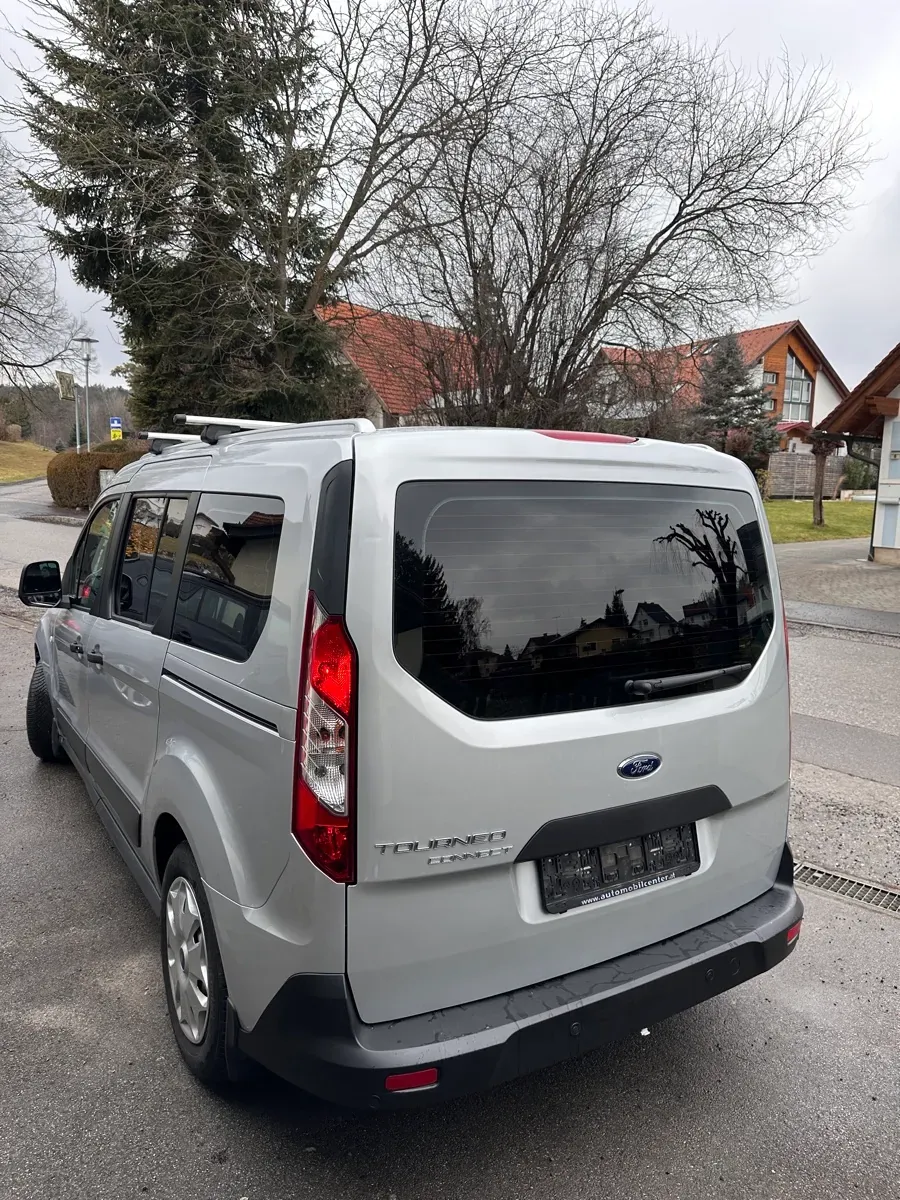 Ford Tourneo 2017 photo 3