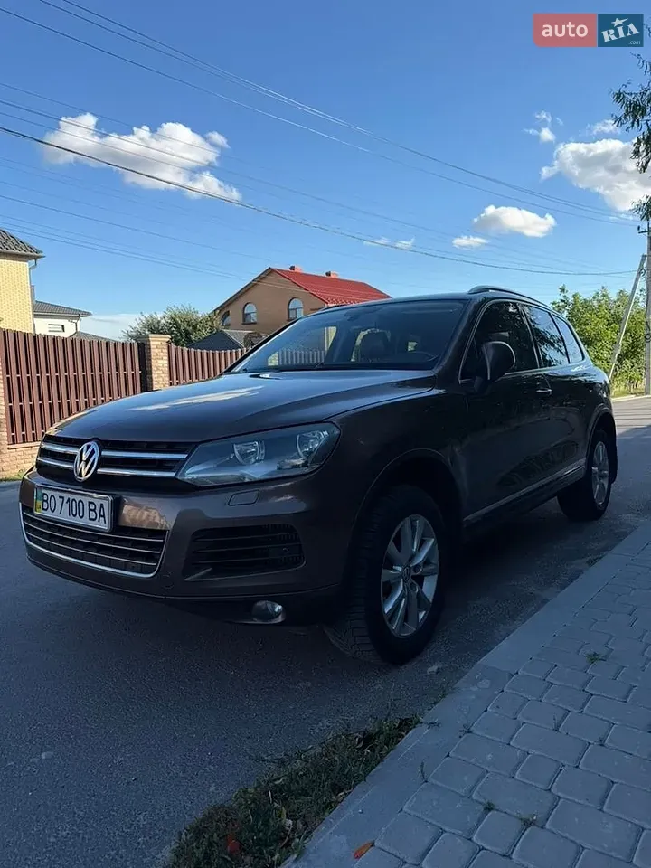 Volkswagen Touareg 2013 photo 2