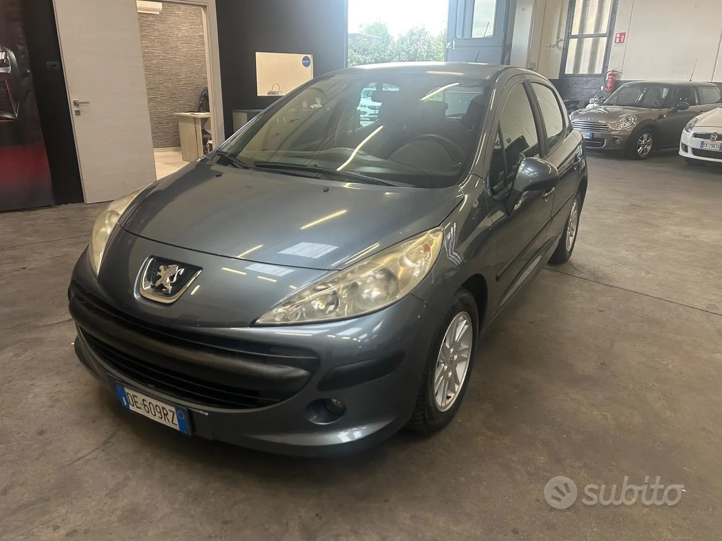 Peugeot 207