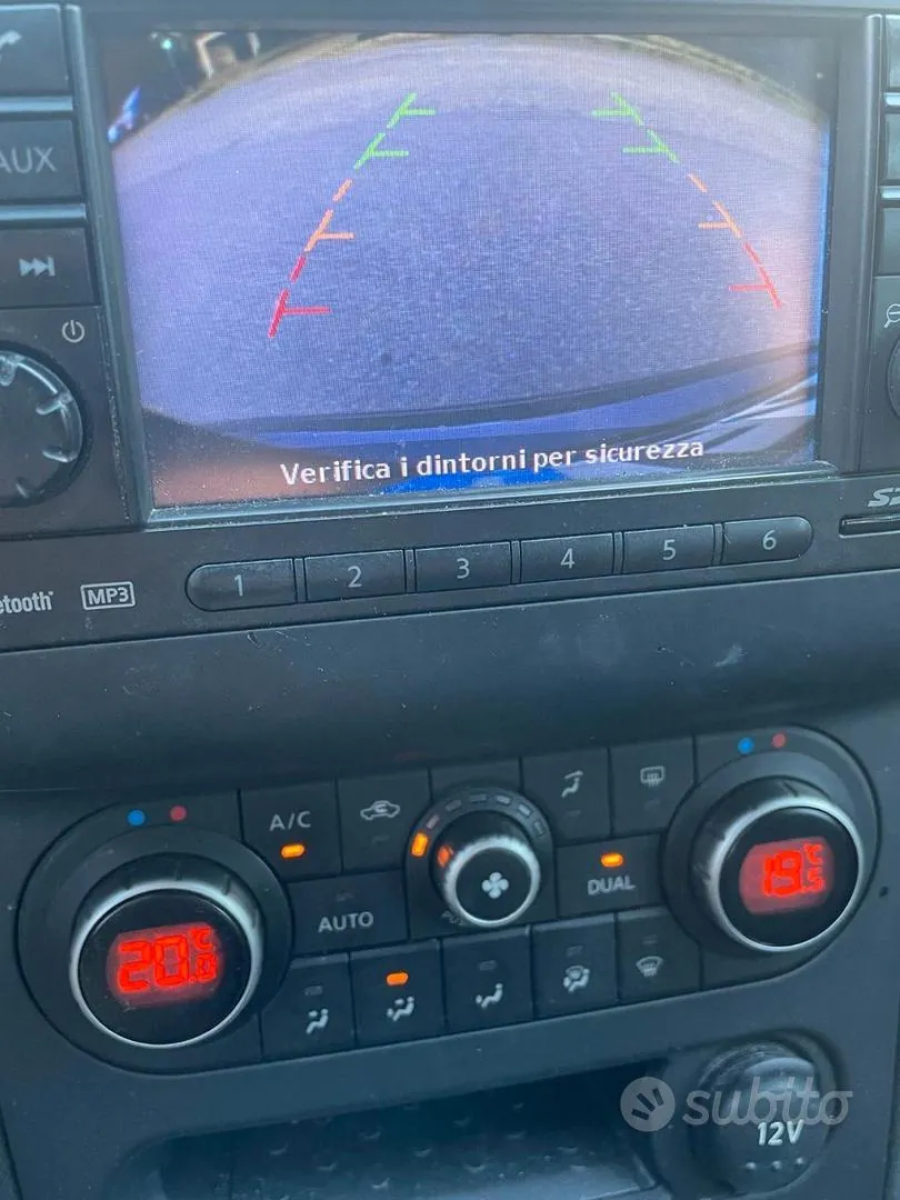 Nissan Qashqai 2012 photo 4