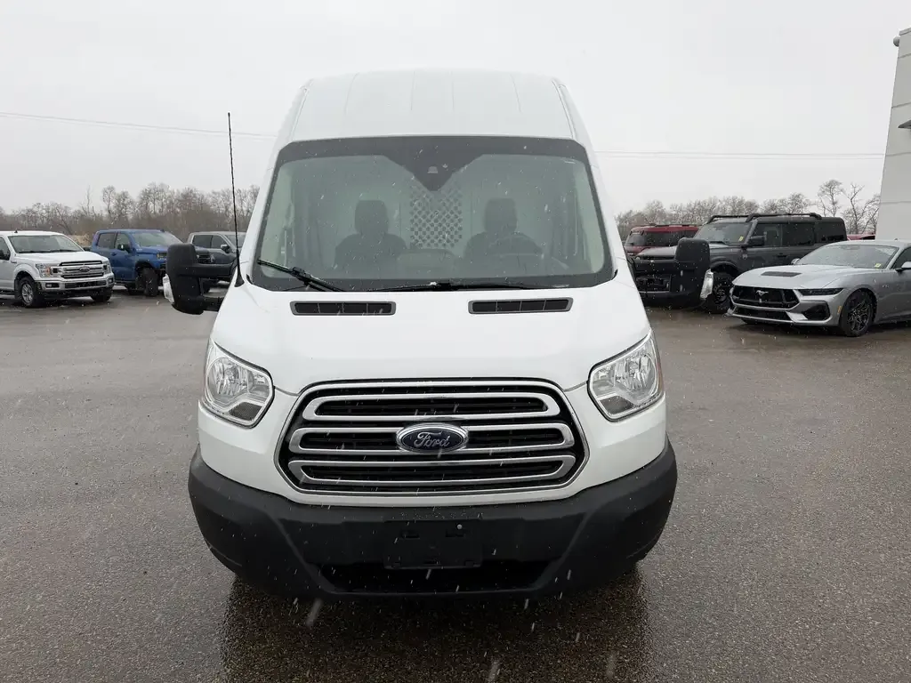 Ford Transit 2019 photo 2