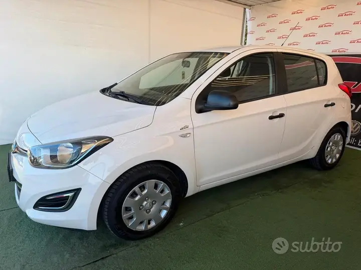 Hyundai I20