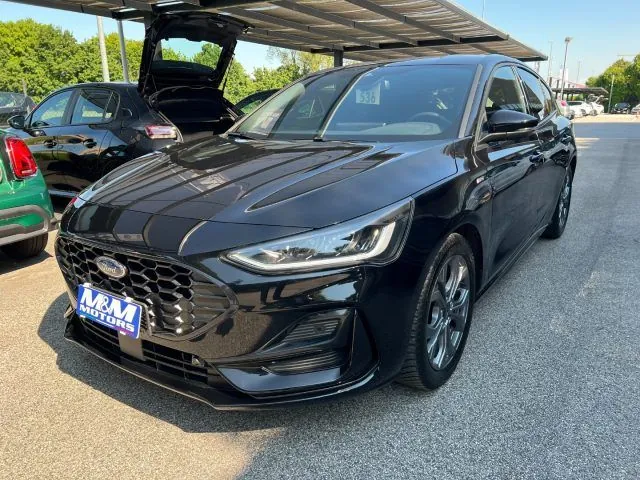 Ford Focus 2024 photo 3