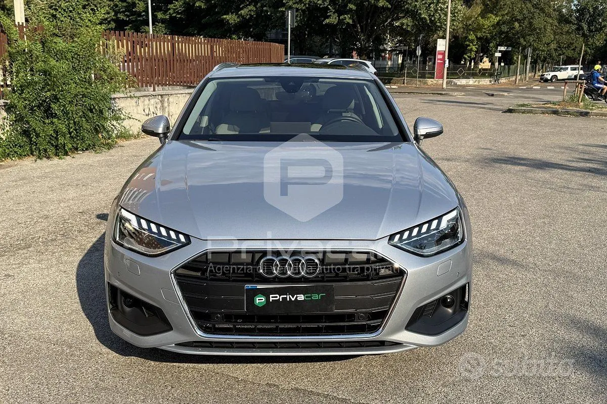 Audi A4 Avant 2023 photo 2