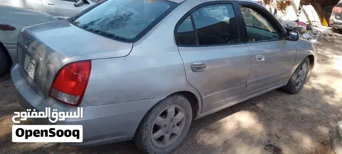 Hyundai Avante 2005 photo 3