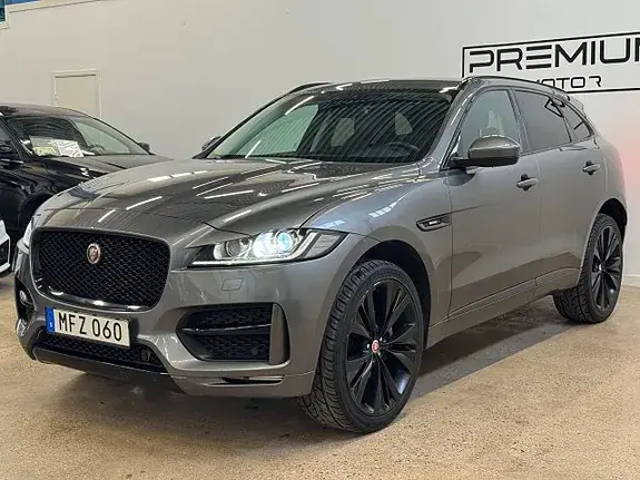 Jaguar F-Pace 2017 photo 4