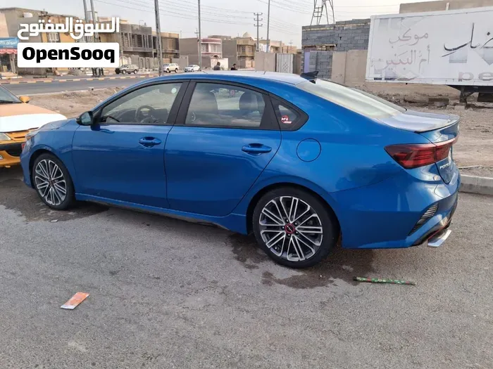 Kia Forte 2023 photo 4