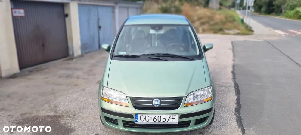 Fiat Idea 2005 photo 2