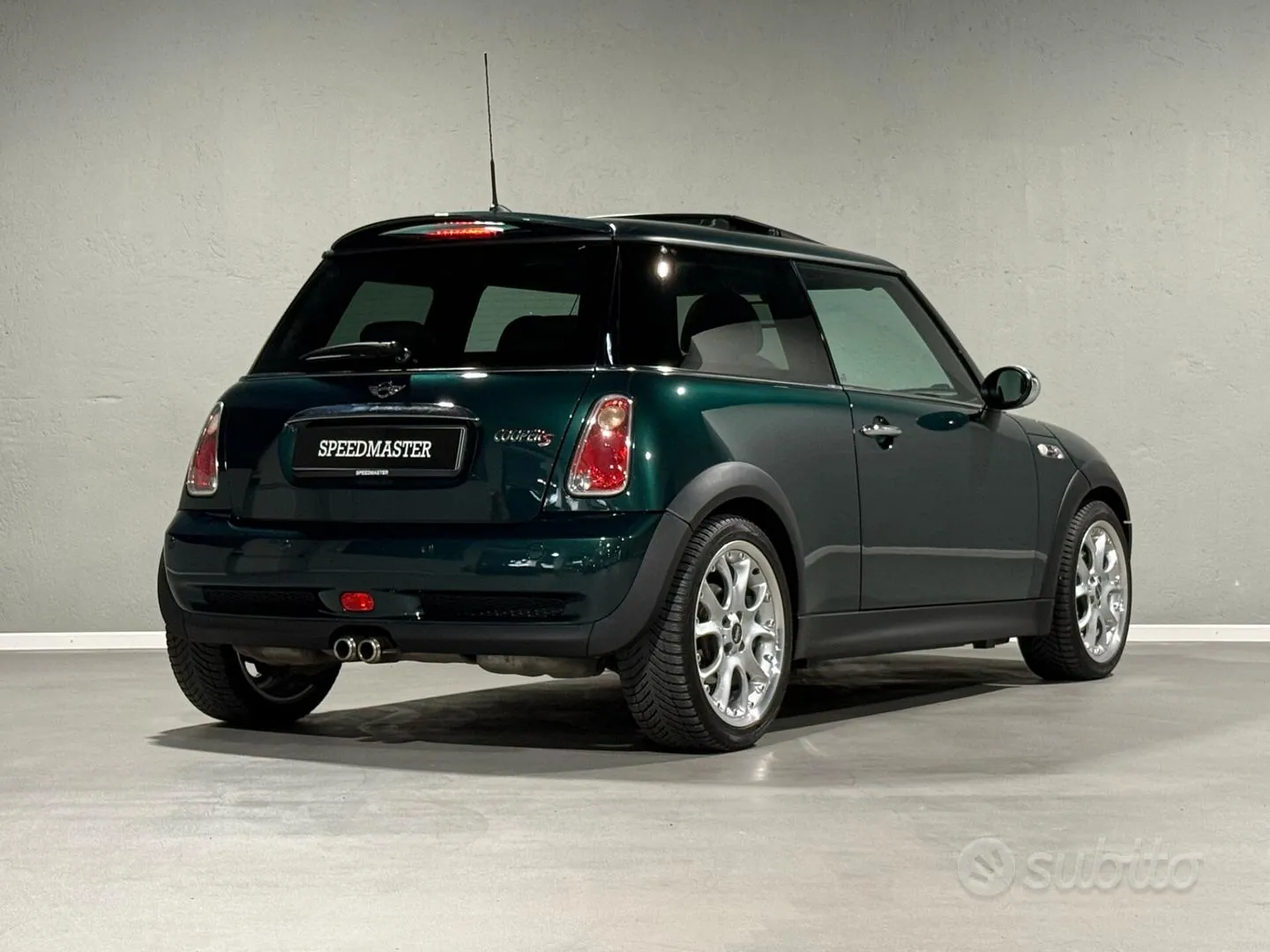 Mini Cooper S 2005 photo 4